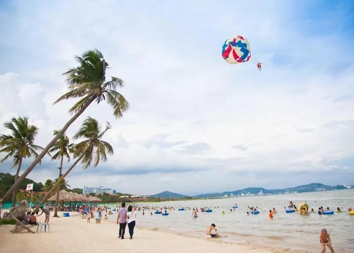 Tuan Chau Khu nghỉ mát 4*